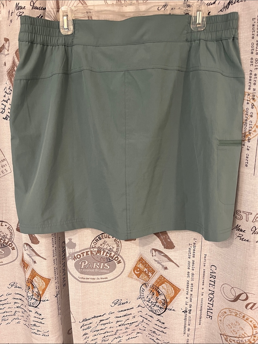 32 Degrees Women's Active Skort in Sage - Picture 3 of 4